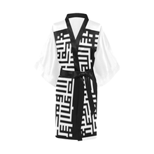 Load image into Gallery viewer, MXV-1 Zenith London Kimono Robe
