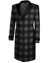 Load image into Gallery viewer, Arturo Musa Capone Coat
